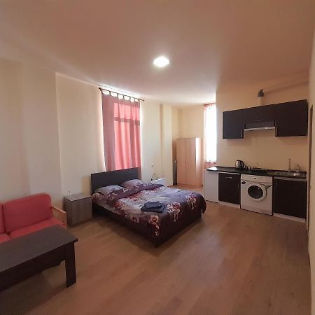 יירבאן Art Guest House In Kaskad מראה חיצוני תמונה