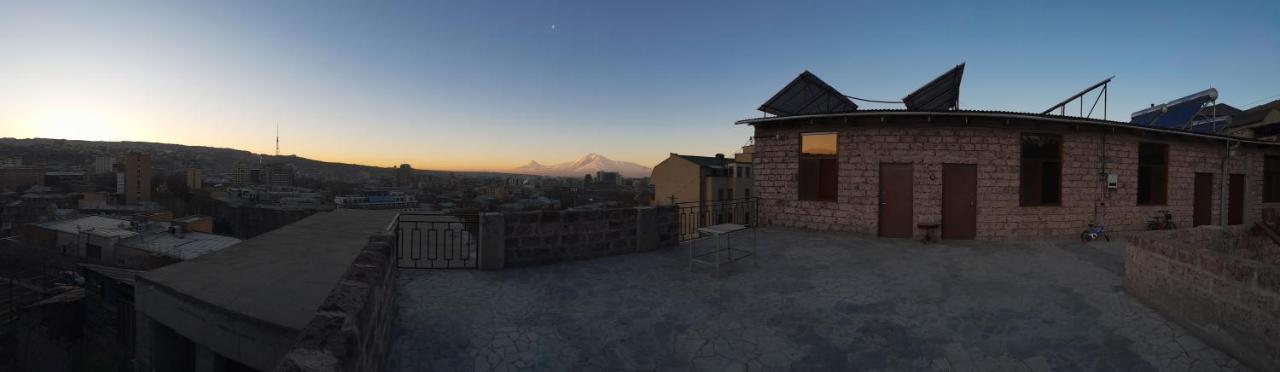יירבאן Art Guest House In Kaskad מראה חיצוני תמונה