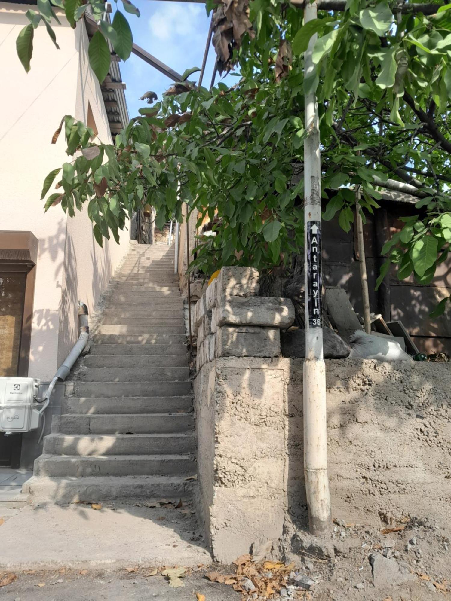 יירבאן Art Guest House In Kaskad מראה חיצוני תמונה
